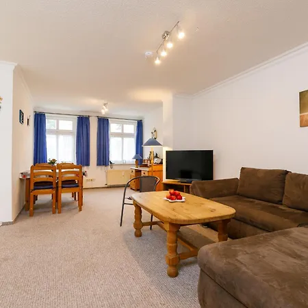 Kannenberg By Interhome شقة زينوويتز