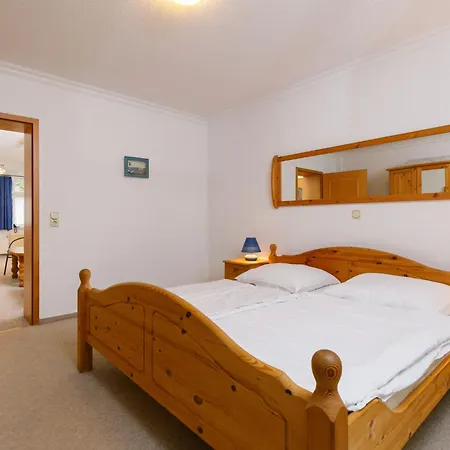 Kannenberg By Interhome Apartment Zinnowitz